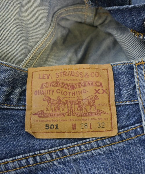 Levi's（リーバイス）ショートパンツ 青 サイズ:28(L位) レディース/2200609330067
