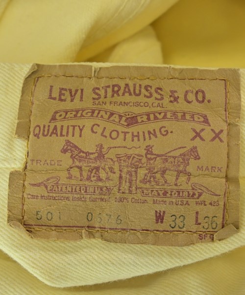 Levi's（リーバイス）デニムパンツ 黄 サイズ:33(L位) メンズ/2200695361037