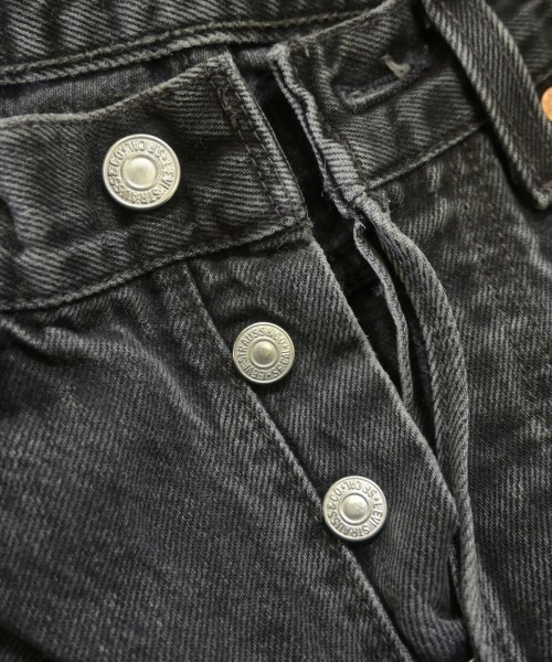 Levi's（リーバイス）デニムパンツ 黒 サイズ:27(M位) レディース/2200646798066