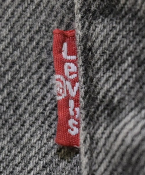Levi's（リーバイス）デニムパンツ グレー サイズ:30(M位) メンズ/2200653992020