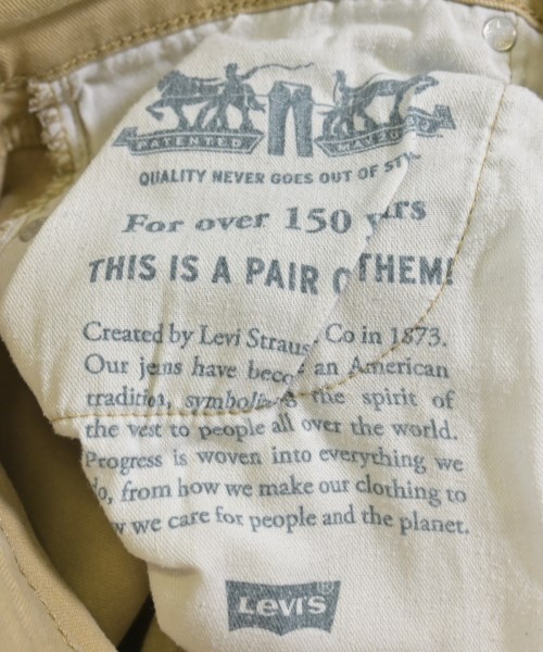 Levi's（リーバイス）チノパン ベージュ サイズ:30(M位) メンズ/2200736914024