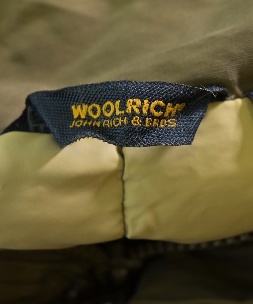 WOOLRICH（ウールリッチ）ダウンコート カーキ サイズ:M メンズ/2200621711028
