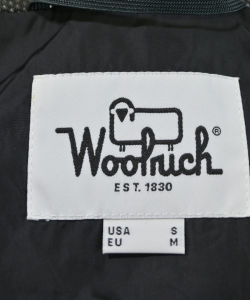 WOOLRICH（ウールリッチ）マウンテンパーカー カーキ サイズ:M メンズ/2200677156019
