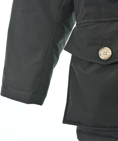 WOOLRICH（ウールリッチ）ダウンジャケット/ダウンベスト 黒 サイズ:M メンズ/2200694652013