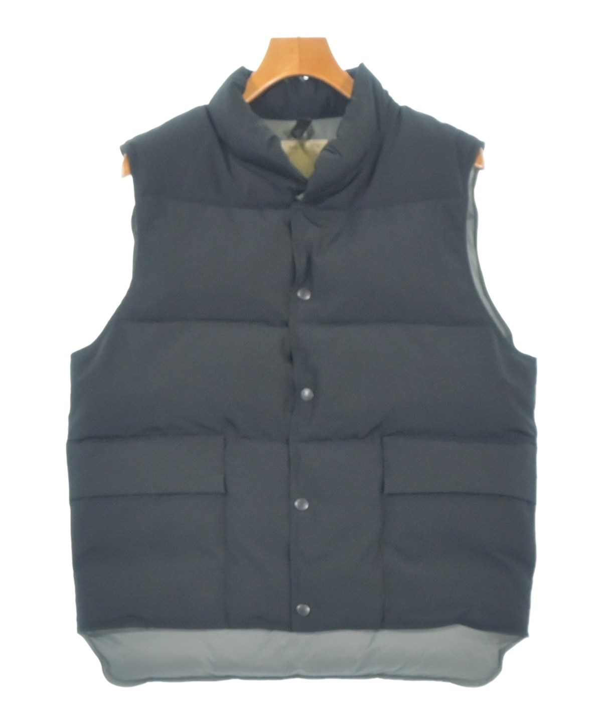 WOOLRICH グレー ダウンベスト XS WOOLRICH（ウールリッチ）ダウンジャケット/ダウンベスト 黒 サイズ:M