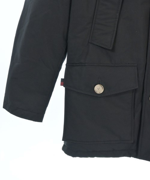 WOOLRICH（ウールリッチ）ダウンジャケット/ダウンベスト 黒 サイズ:M メンズ/2200695834036