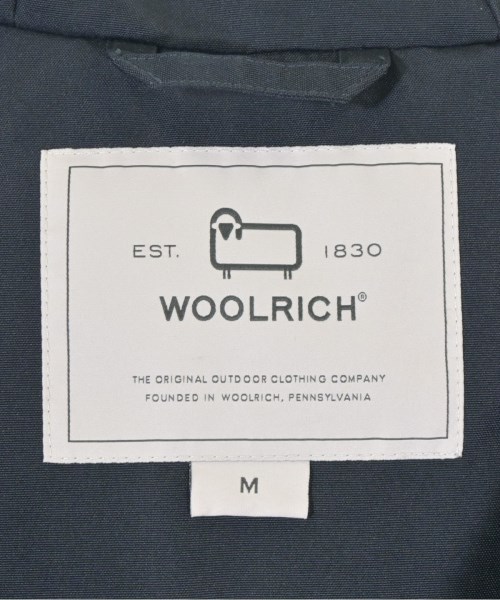 WOOLRICH（ウールリッチ）ダウンジャケット/ダウンベスト 紺 サイズ:M メンズ/2200695834043