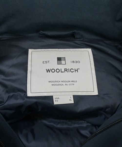 WOOLRICH（ウールリッチ）ダウンジャケット/ダウンベスト 紺 サイズ:L メンズ/2200645159011