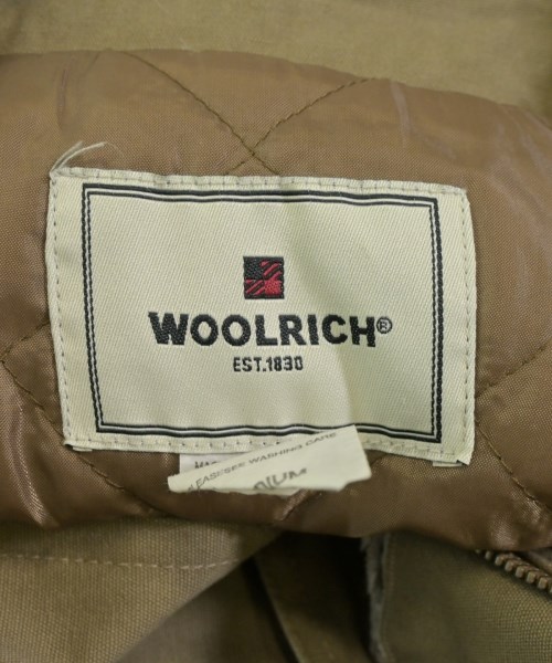 WOOLRICH（ウールリッチ）その他 カーキ サイズ:M メンズ/2200648284086
