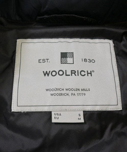 WOOLRICH（ウールリッチ）ダウンジャケット/ダウンベスト 黒 サイズ:S メンズ/2200648429029