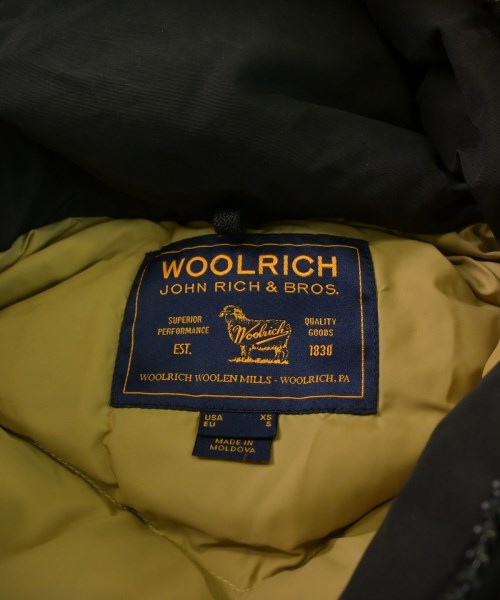WOOLRICH（ウールリッチ）ダウンジャケット/ダウンベスト 黒 サイズ:S メンズ/2200652325010