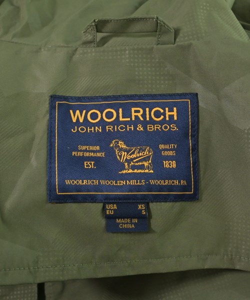 WOOLRICH（ウールリッチ）マウンテンパーカー カーキ サイズ:XS メンズ/2200651456173