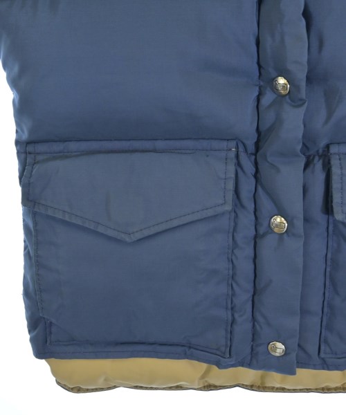 WOOLRICH（ウールリッチ）ダウンジャケット/ダウンベスト 紺 サイズ:-(S位) レディース/2200725903039