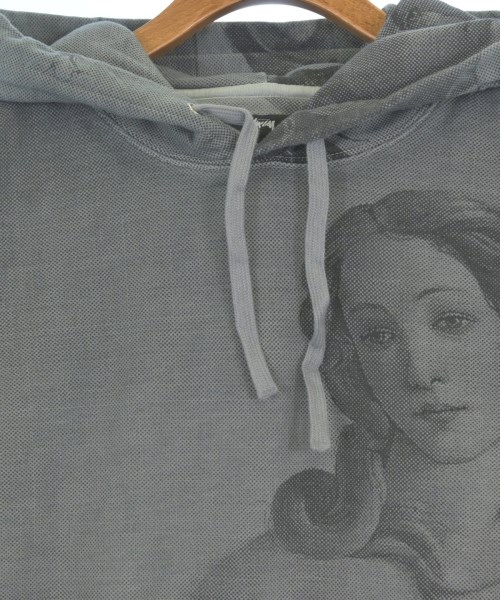 STUSSY（ステューシー）パーカー グレー サイズ:L メンズ/2200632209200
