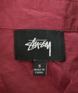 STUSSY（ステューシー）カジュアルシャツ 赤 サイズ:S メンズ/2200615495026