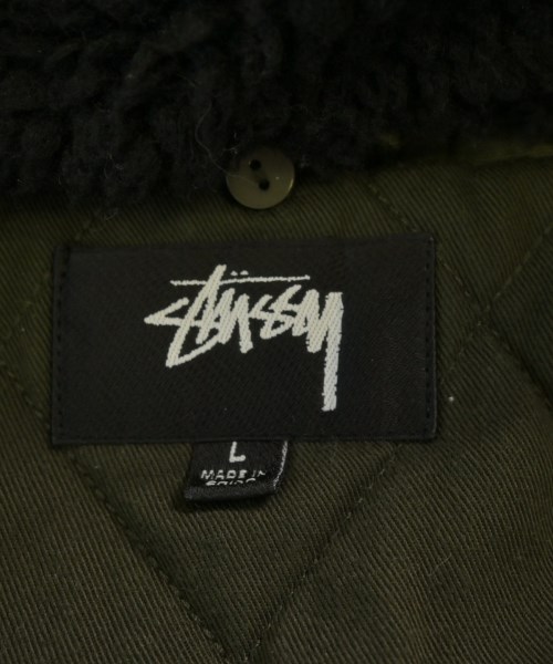 STUSSY（ステューシー）その他 カーキ サイズ:L メンズ/2200680164186