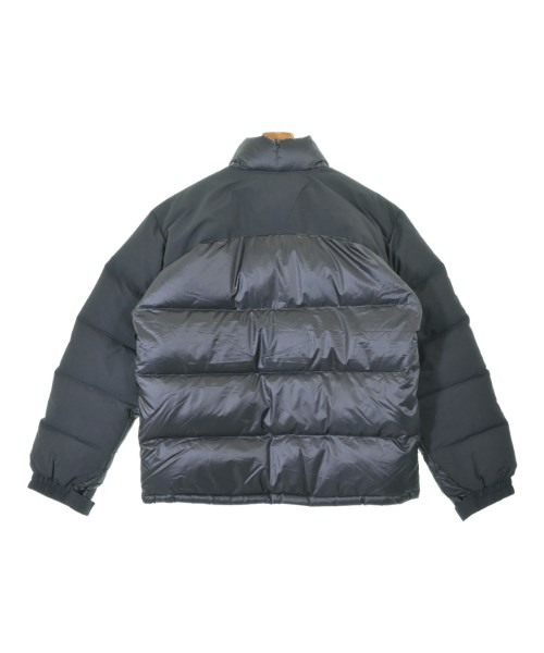 STUSSY（ステューシー）ダウンジャケット/ダウンベスト 黒 サイズ:M メンズ/2200646480077