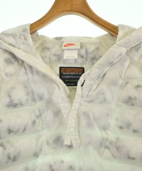 STUSSY（ステューシー）ダウンジャケット/ダウンベスト 白 サイズ:S メンズ/2200657037017