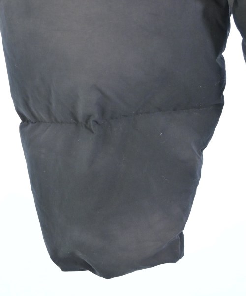 STUSSY（ステューシー）ダウンジャケット/ダウンベスト 黒 サイズ:L メンズ/2200658090028