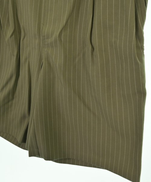 STUSSY（ステューシー）ショートパンツ カーキ サイズ:32(L位) メンズ/2200645424386