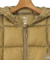 STUSSY（ステューシー）ダウンジャケット/ダウンベスト 茶 サイズ:L メンズ/2200648068037