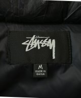 STUSSY（ステューシー）ダウンジャケット/ダウンベスト 黒 サイズ:M メンズ/2200640003012