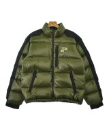 STUSSY（ステューシー）ダウンジャケット/ダウンベスト カーキ サイズ:M メンズ/2200705875028