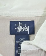 STUSSY（ステューシー）ポロシャツ ベージュ サイズ:M メンズ/2200661558072