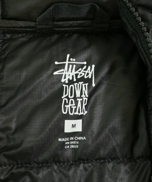 STUSSY（ステューシー）ダウンジャケット/ダウンベスト 黒 サイズ:M メンズ/2200730955108