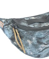 UNDER COVER（アンダーカバー）ショルダーバッグ グレー サイズ:- メンズ/2200621543353