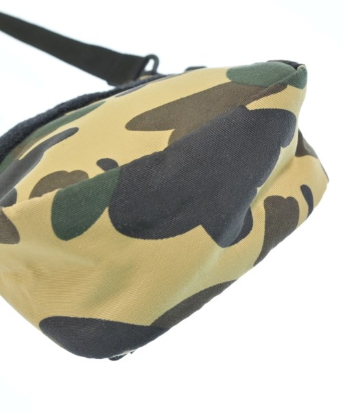A BATHING APE（アベイシングエイプ）ショルダーバッグ ベージュ サイズ:F メンズ/2200618141197