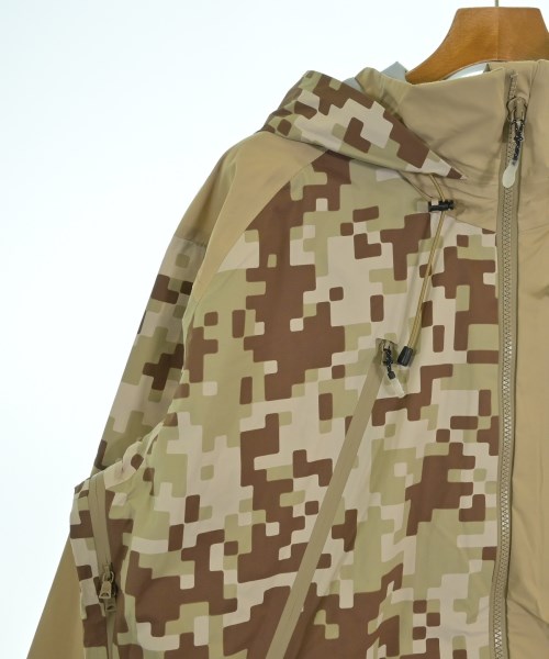 A BATHING APE（アベイシングエイプ）マウンテンパーカー ベージュ サイズ:L メンズ/2200639890036