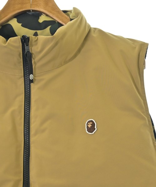A BATHING APE（アベイシングエイプ）ダウンジャケット/ダウンベスト ベージュ サイズ:L メンズ/2200665824029