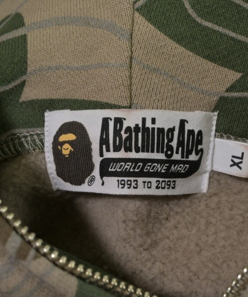 A BATHING APE（アベイシングエイプ）パーカー ベージュ サイズ:XL メンズ/2200670057078