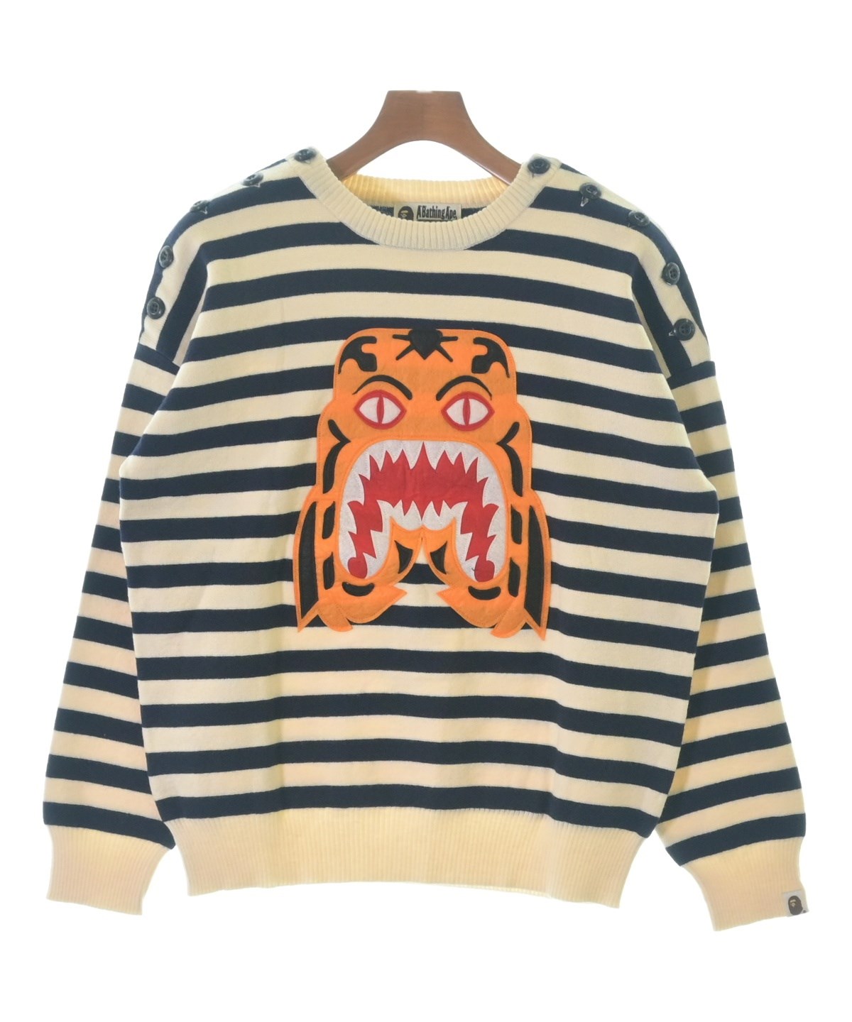 A BATHING APE(アベイシングエイプ)ニット・セーター 白 サイズ:-(M A BATHING APE(アベイシングエイプ)ニット・セーター 白 サイズ:-(M