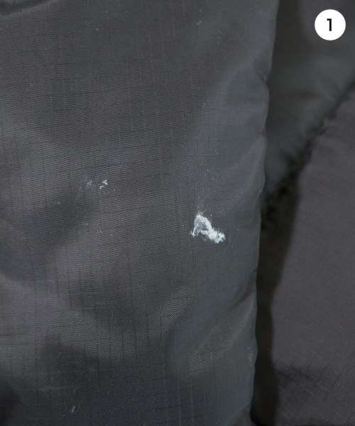 NEIGHBORHOOD（ネイバーフッド）ダウンジャケット/ダウンベスト 黒 サイズ:S メンズ/2200642413024