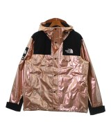 Supreme マウンテンパーカー