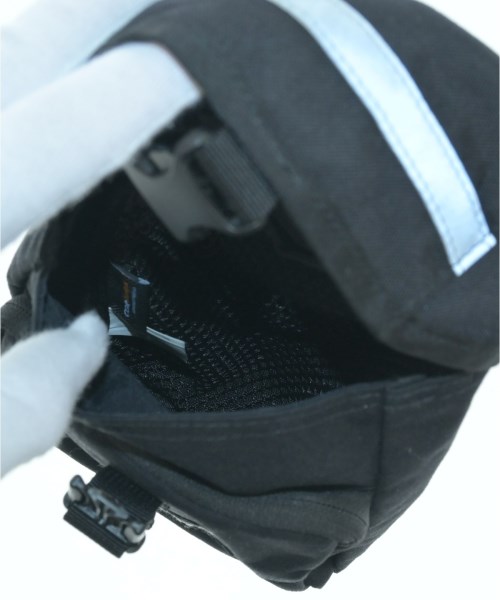 Supreme（シュプリーム）ショルダーバッグ 黒 サイズ:- メンズ/2200638016031