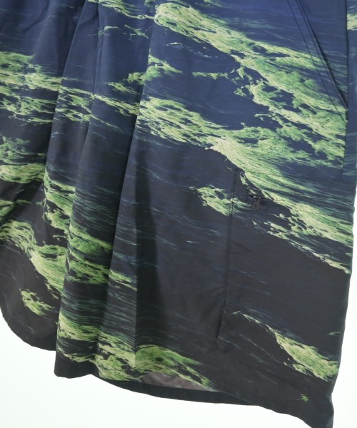 Supreme（シュプリーム）ショートパンツ 紺 サイズ:L メンズ/2200638148046