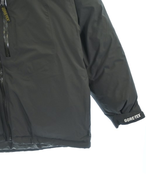 Supreme（シュプリーム）ダウンジャケット/ダウンベスト 黒 サイズ:S メンズ/2200639113012