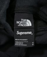 Supreme（シュプリーム）パーカー 黒 サイズ:S メンズ/2200639902067