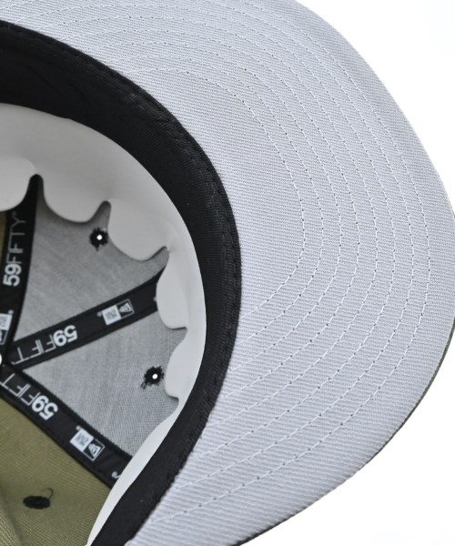 Supreme（シュプリーム）キャップ カーキ サイズ:58.7cm メンズ/2200640039202