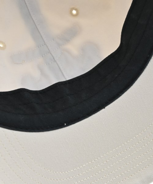 Supreme（シュプリーム）キャップ ベージュ サイズ:ONE メンズ/2200640544553