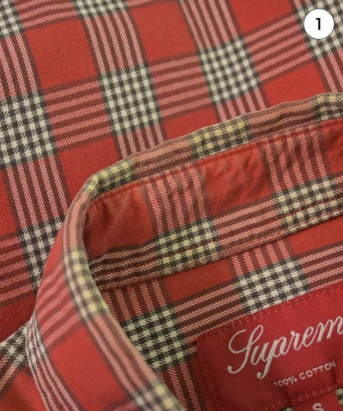 Supreme（シュプリーム）カジュアルシャツ 赤 サイズ:S メンズ/2200641054044