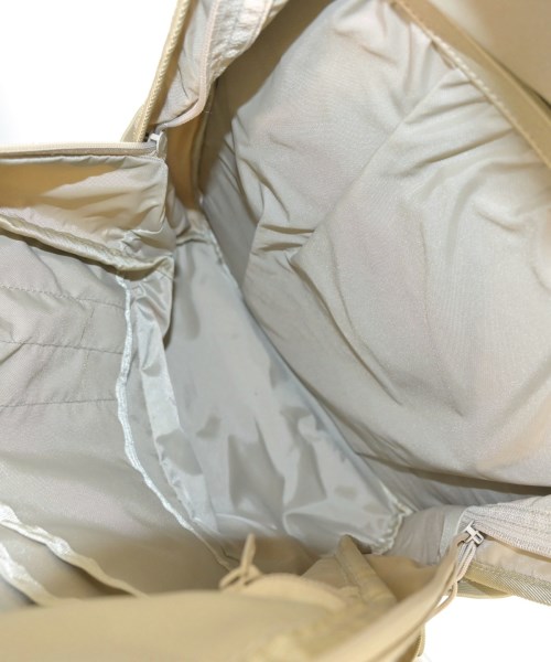 Supreme（シュプリーム）バックパック・リュック ベージュ サイズ:- メンズ/2200641571794