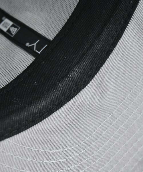 Supreme（シュプリーム）キャップ ベージュ サイズ:61.5cm メンズ/2200642005014