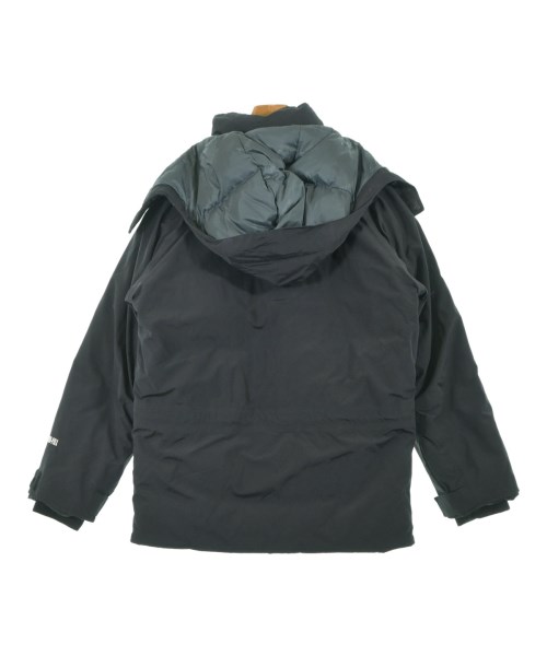 Supreme（シュプリーム）ダウンジャケット/ダウンベスト 黒 サイズ:S メンズ/2200631267010