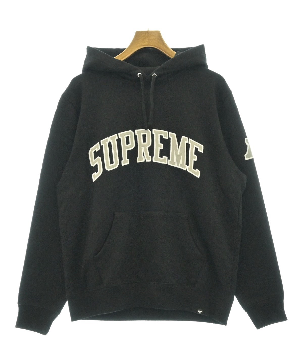 Supreme（シュプリーム）パーカー 黒 サイズ:M メンズ/2200535201059