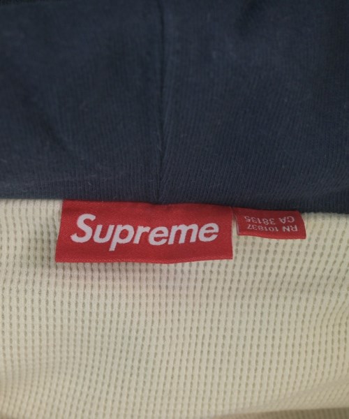 Supreme（シュプリーム）パーカー 紺 サイズ:L メンズ/2200621250077