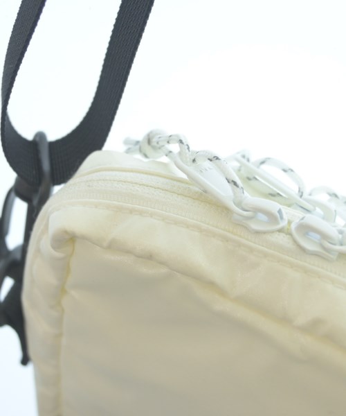 Supreme（シュプリーム）ショルダーバッグ 白 サイズ:- メンズ/2200621694031